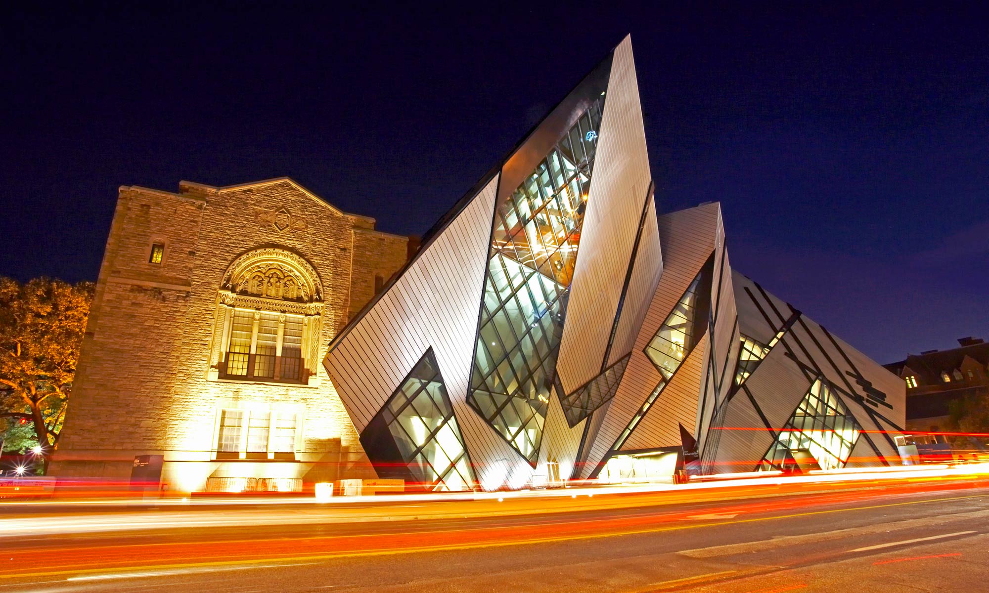 g-pulse-dekonstruktivismus-getty-royal-ontario-museum-hero_26358_1653044560